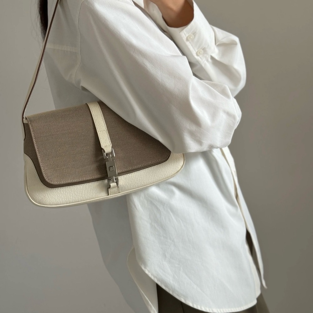 Gucci Jackie Beige Leather Shoulder Bag